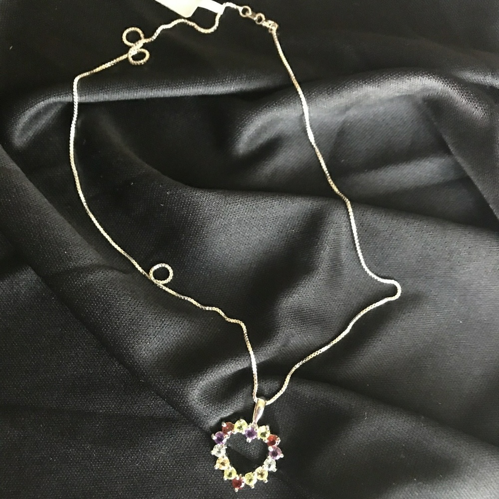 🆕Sterling Silver Necklace w/ Rainbow Heart Charm